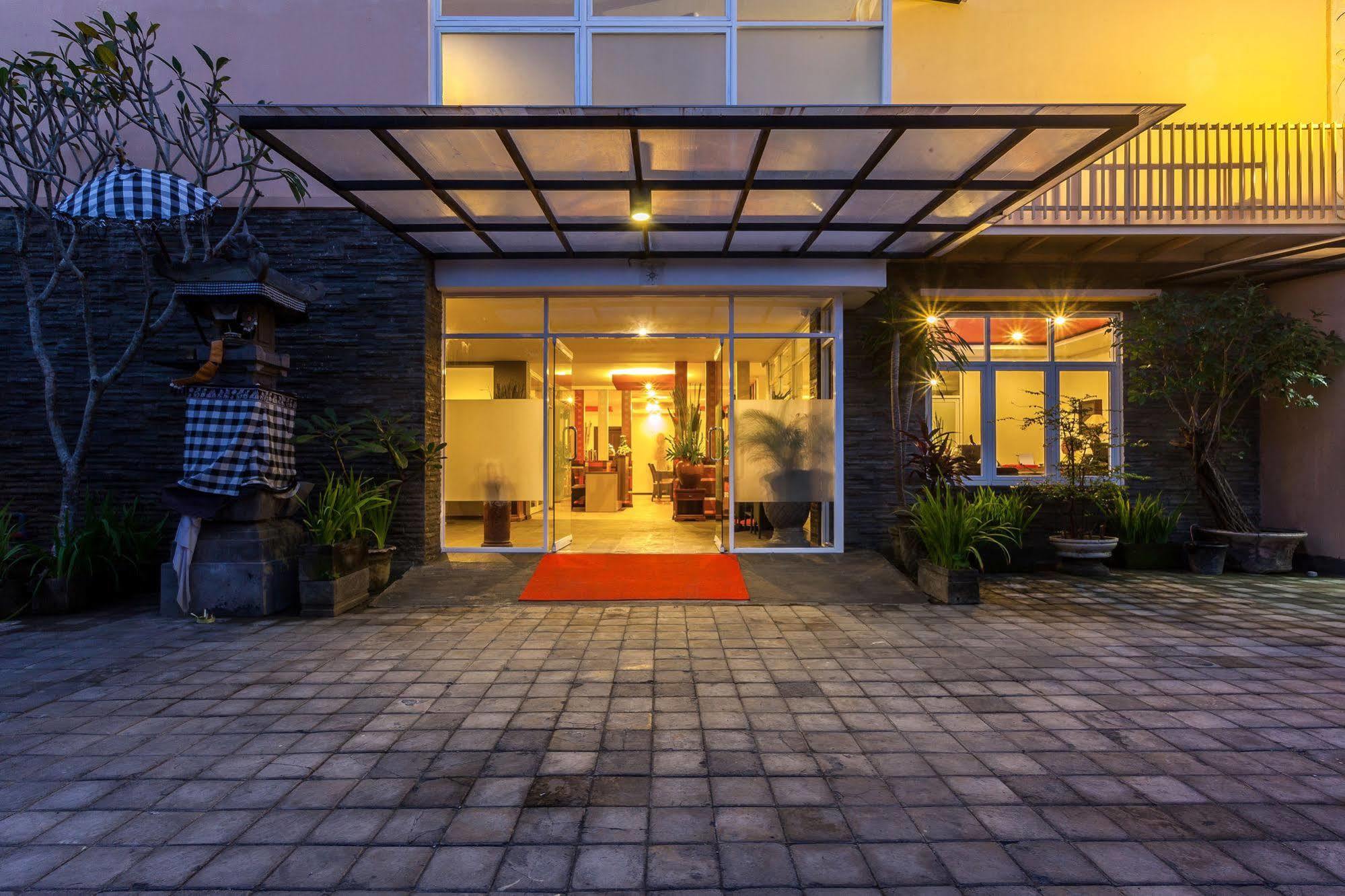 Mahatma Residence Denpasar Exteriér fotografie